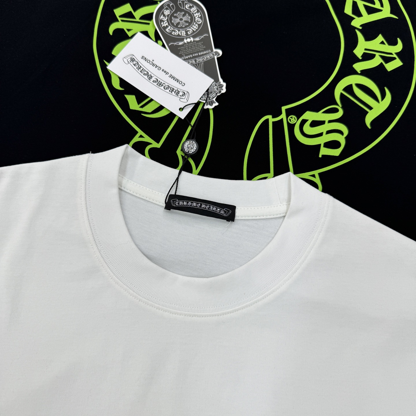 Chrome Hearts克罗心新品马蹄铁印花短袖.男女同款.黑色+白色两色可选，双面马蹄铁Logo超有