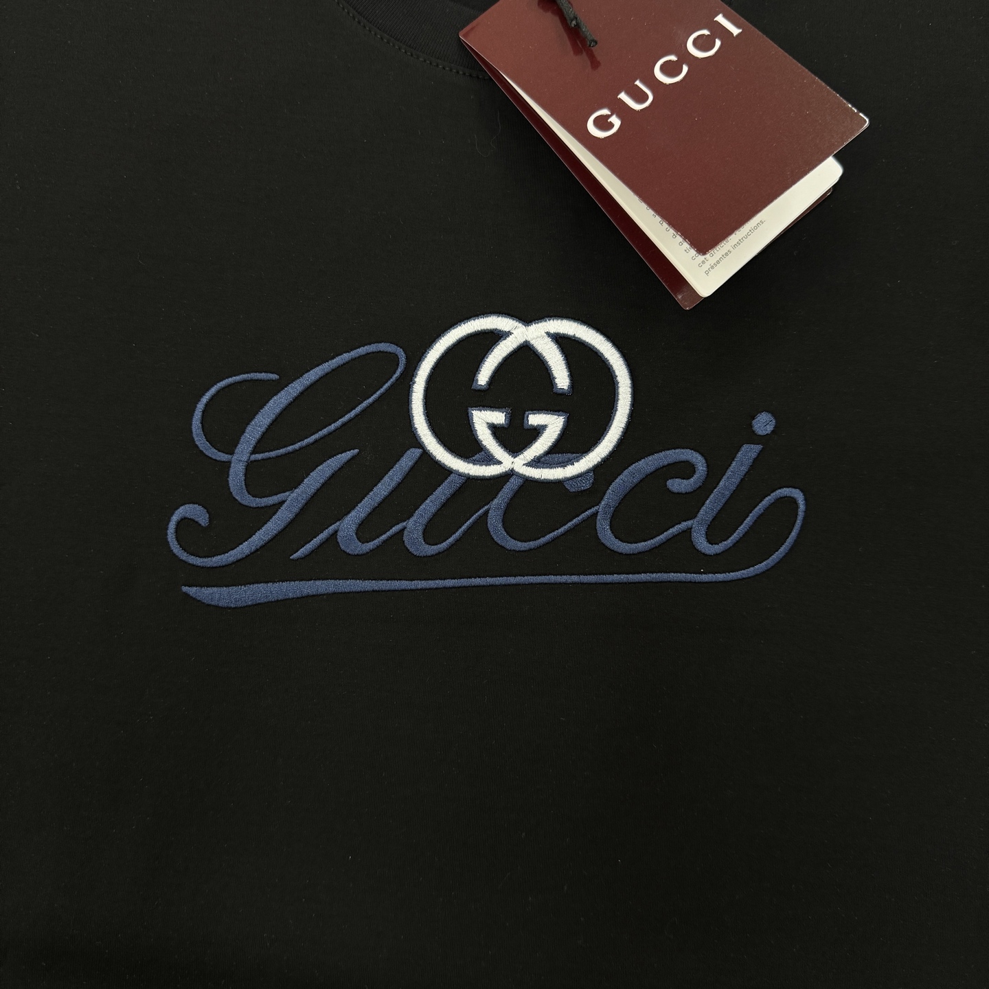 GUCC*古奇26s春夏丝光棉T恤.男女同款！！采用190g丝光棉面料.舒适柔软有垂感.胸口品牌字母图形