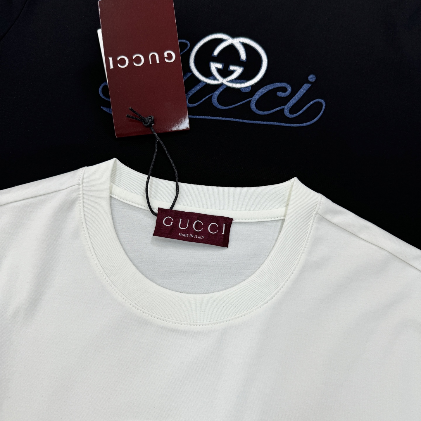 GUCC*古奇26s春夏丝光棉T恤.男女同款！！采用190g丝光棉面料.舒适柔软有垂感.胸口品牌字母图形