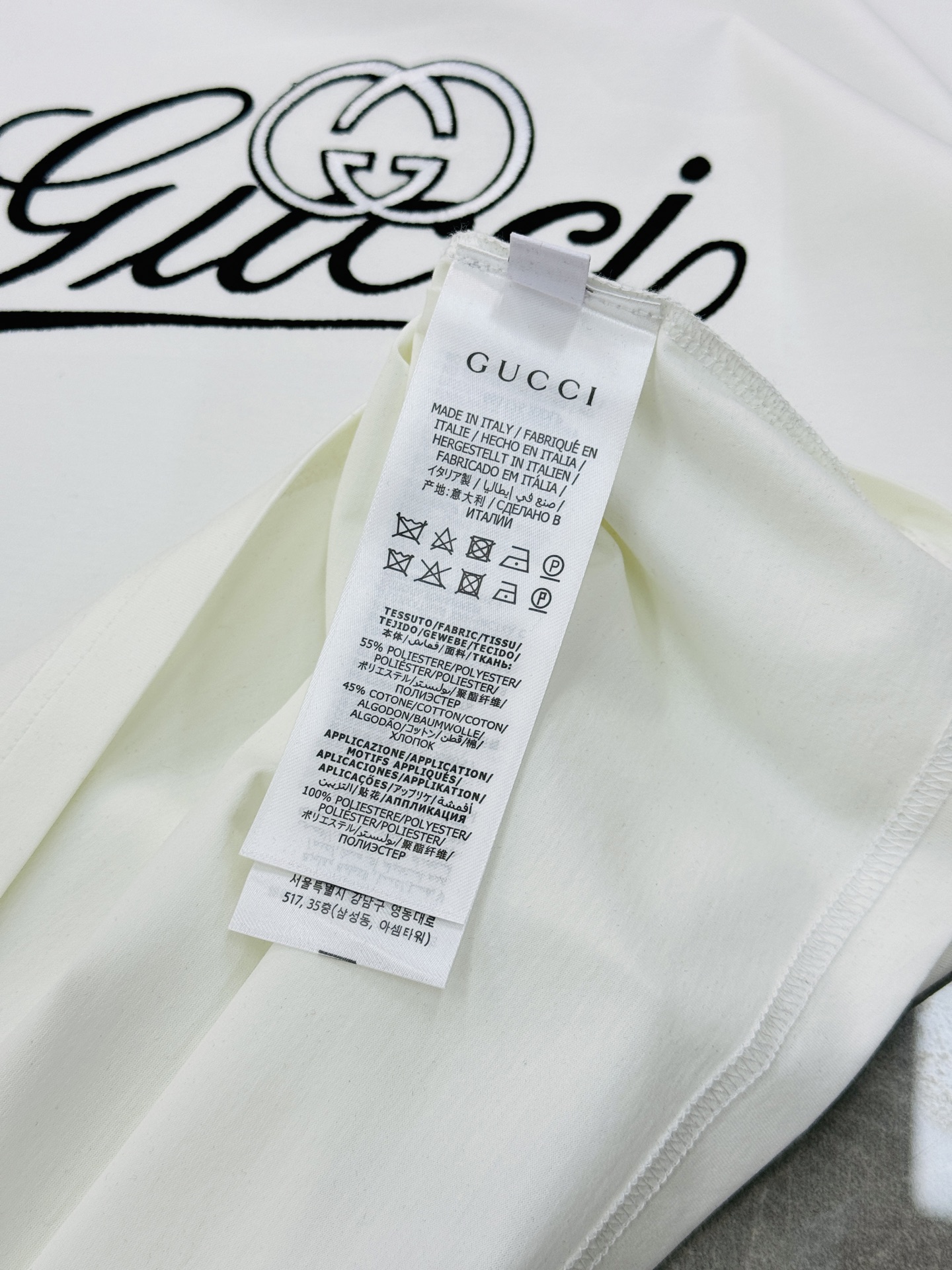 GUCC*古奇26s春夏丝光棉T恤.男女同款！！采用190g丝光棉面料.舒适柔软有垂感.胸口品牌字母图形