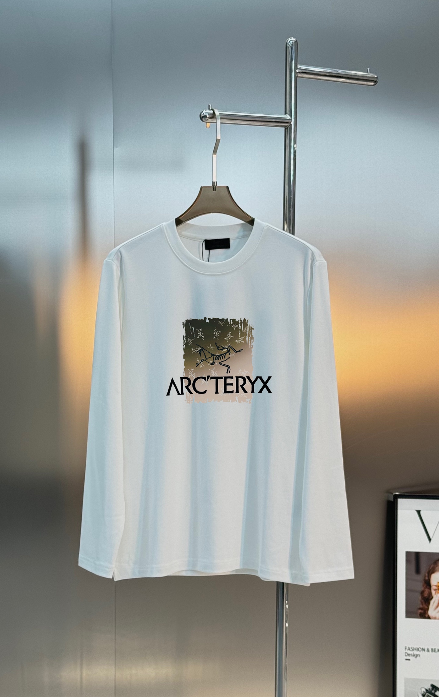 ARC'TERY*始祖鸟🐦新款莫代尔长袖T恤.双层品牌字母图形设计.此款短TEE甄选300g莫代尔面料，