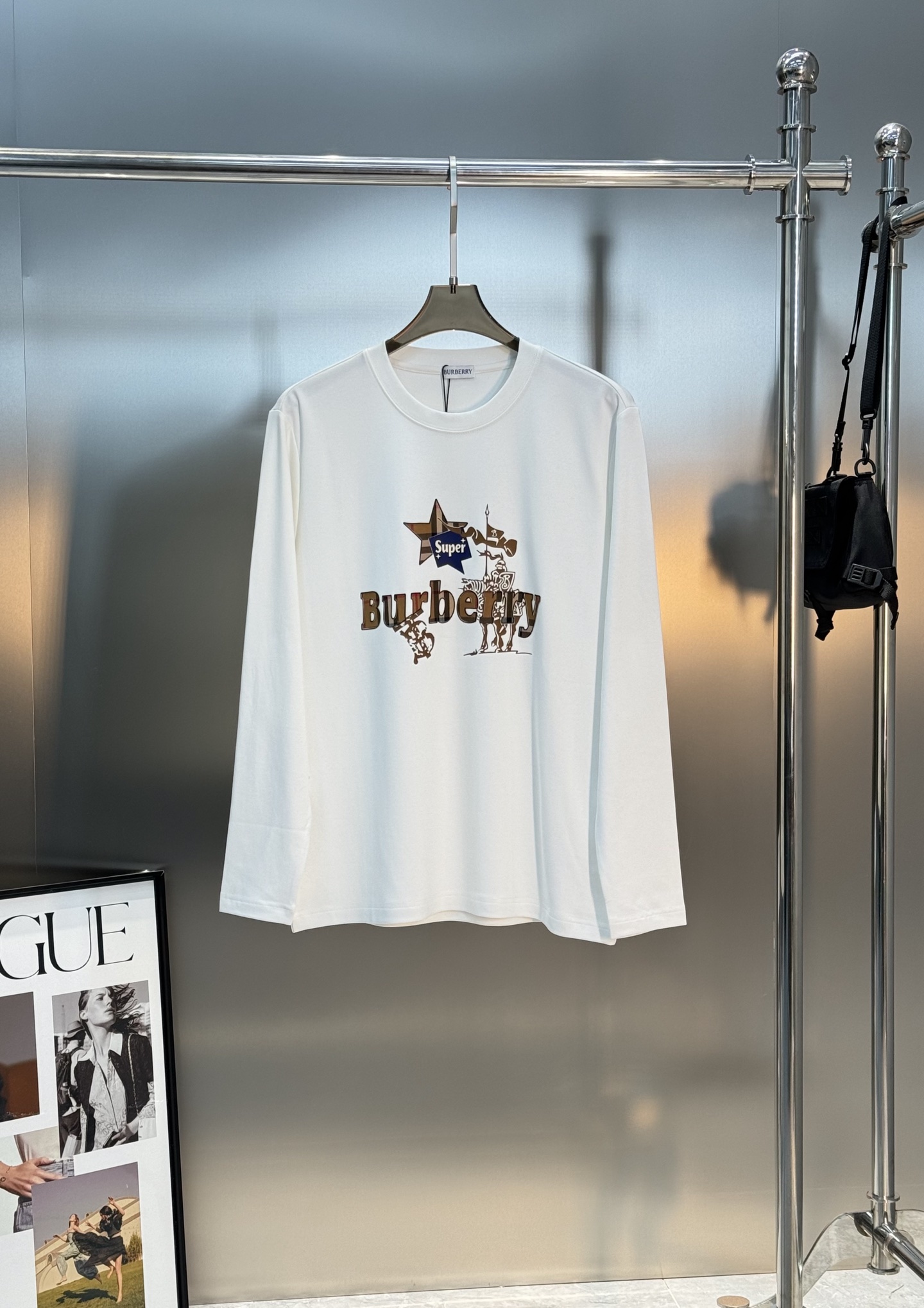 BBR*巴宝莉新款莫代尔T恤.焕新升级百搭基础款，贸易公司出品！！甄选优质有机300g莫代尔棉面料，质地