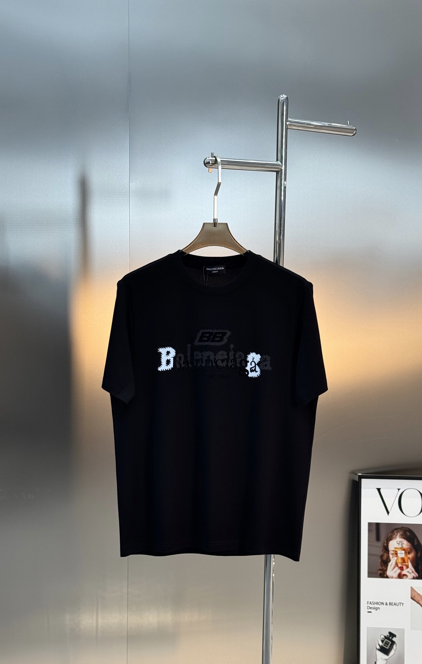Balenciaga巴黎世家新款丝光棉T恤❤️采用190g丝光棉材质，定制螺纹.柔软亲肤又透气，夏天穿超