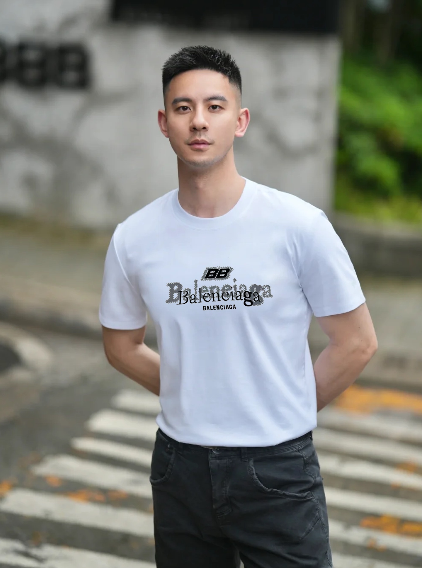 Balenciaga巴黎世家新款丝光棉T恤❤️采用190g丝光棉材质，定制螺纹.柔软亲肤又透气，夏天穿超