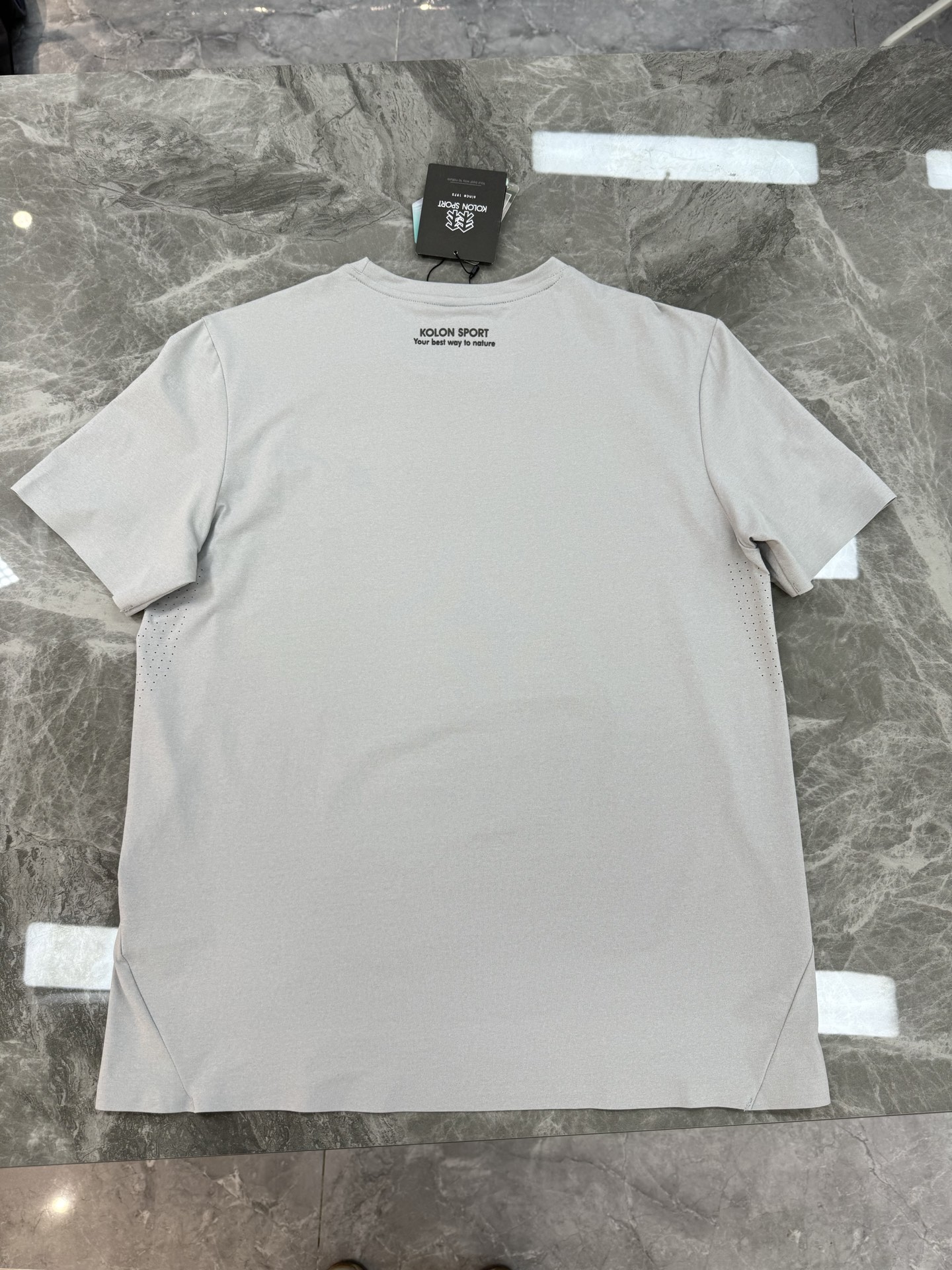 懂货的入手！ Kolon SPort 可隆户外新款T恤.原单货推荐❤️可成套搭配.常规版型户外T恤.立体