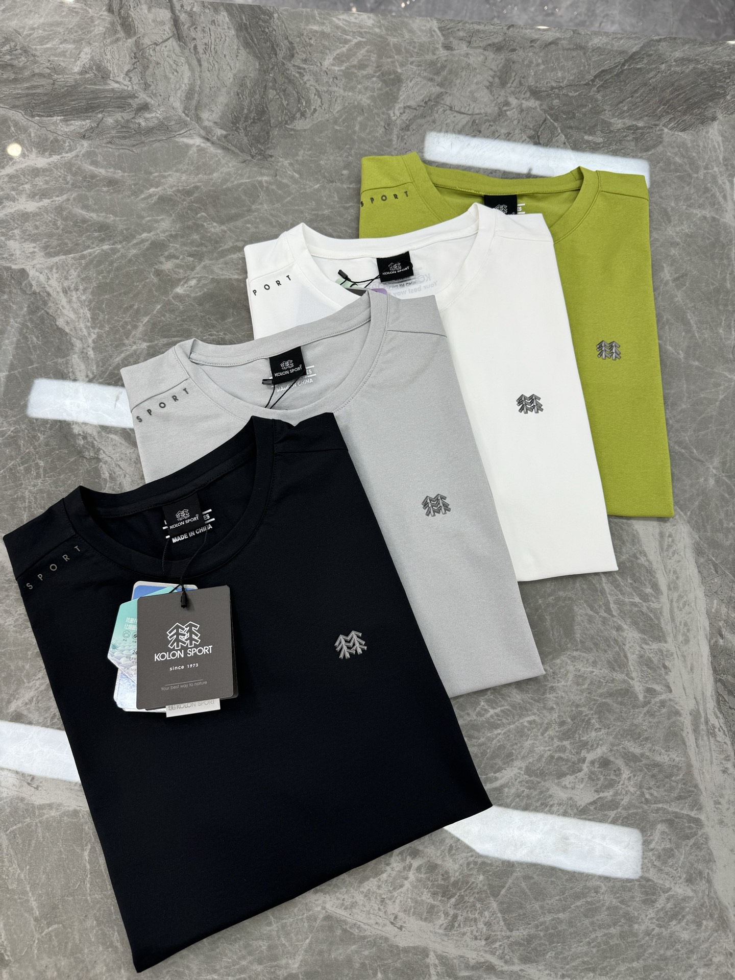 懂货的入手！ Kolon SPort 可隆户外新款T恤.原单货推荐❤️可成套搭配.常规版型户外T恤.立体