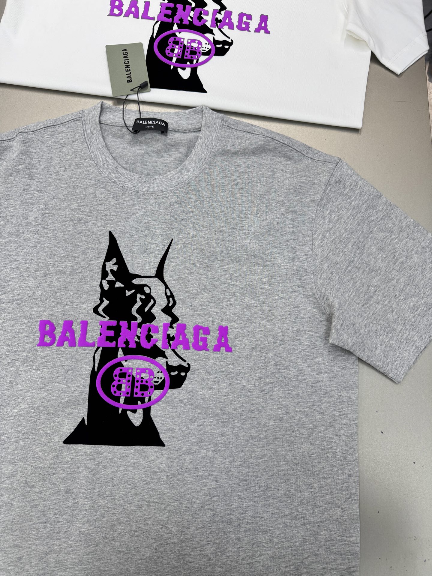 Balenciaga巴黎世家新款潮牌T.男女同款❤️新款狗头印花T恤，高克重280g纯棉材质，舒适透气，