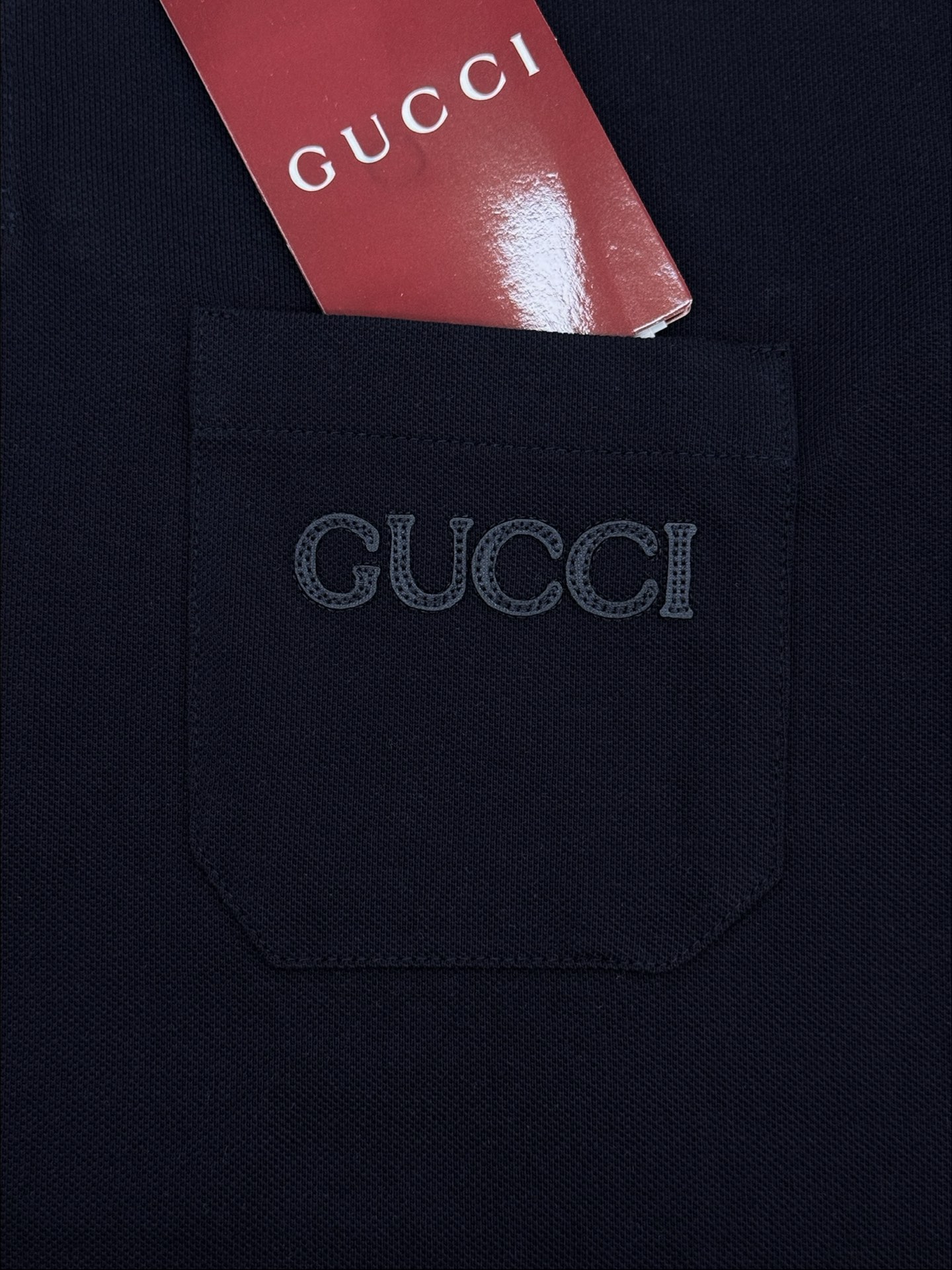 Gucci古奇织带Polo衫，采用高支精梳棉，柔软透气，夏天穿超舒服！红绿织带+马衔扣元素，复古又时髦✨