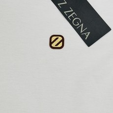 Zegna杰尼亚新品男士Polo衫,经典翻领设计,简约大方,左胸品牌logo超有辨识度.高品质双丝光珠地棉料,柔软透气, Zegna杰尼亚新品男士Polo衫,经典翻领设计,简约大方,左胸品牌logo超有辨识度.高品质双丝光珠地棉料,柔软透气,