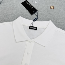 Zegna杰尼亚新品男士Polo衫,经典翻领设计,简约大方,左胸品牌logo超有辨识度.高品质双丝光珠地棉料,柔软透气, Zegna杰尼亚新品男士Polo衫,经典翻领设计,简约大方,左胸品牌logo超有辨识度.高品质双丝光珠地棉料,柔软透气,