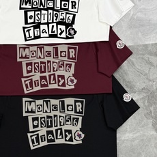 Moncler 蒙口新款丝光短袖T恤,经典字母立体烫画设计.简约又有辨识度✨左袖经典蒙口徽章,细节满分!高品质丝光棉面料 Moncler 蒙口新款丝光短袖T恤,经典字母立体烫画设计.简约又有辨识度✨左袖经典蒙口徽章,细节满分!高品质丝光棉面料