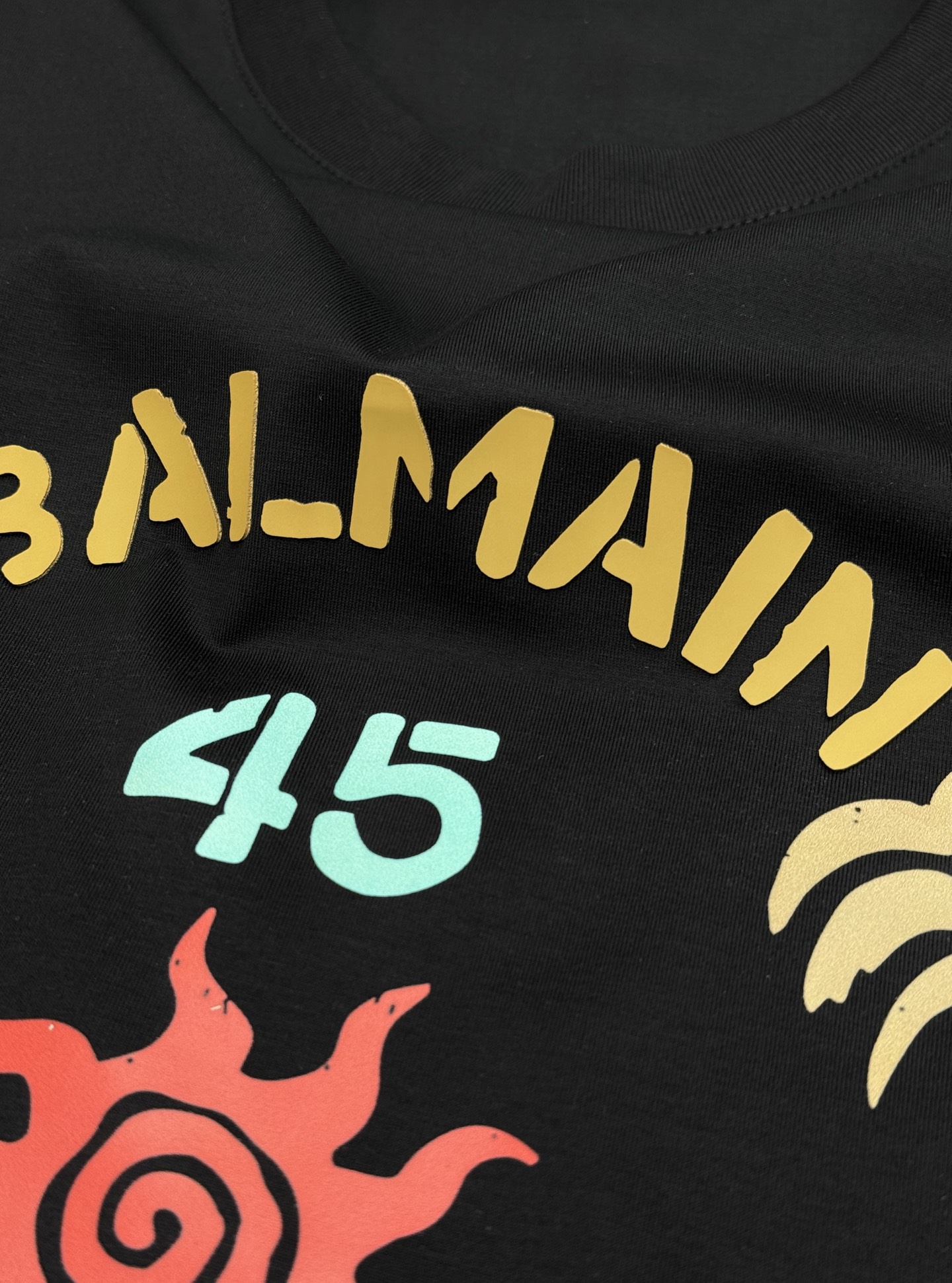 BALMAINI*巴尔曼26s夏季新款丝光棉T恤.客供优质190g丝光棉布制成，机织技术.相比于普通面料更加富有质感..