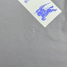 夏天的体面,被这件Burberry液氨棉T恤承包了❤️巴宝莉基础款T恤推荐!采用液氨工艺加持的高支棉,上身自带冰感buf 夏天的体面,被这件Burberry液氨棉T恤承包了❤️巴宝莉基础款T恤推荐!采用液氨工艺加持的高支棉,上身自带冰感buf