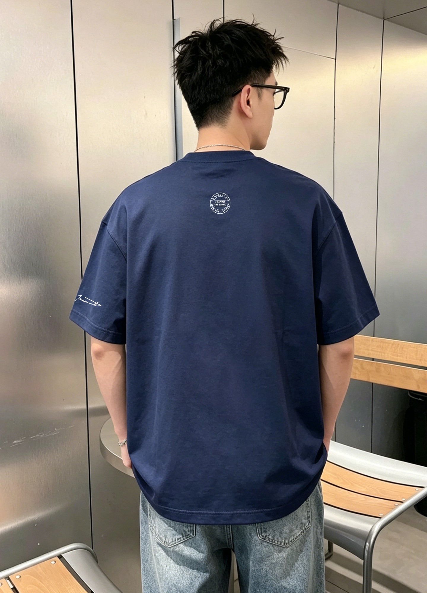 Y-3和Neighborhood联名T恤，男女同款❤️纯主调+撞色Logo，简约又有辨识度！230g棉质面料，穿着舒适透