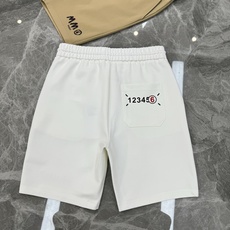 承袭法式极简美学,MM6 Maison Margiela夏季锦棉休闲短裤🩳重磅上新甄选高支锦棉混纺面料, 承袭法式极简美学,MM6 Maison Margiela夏季锦棉休闲短裤🩳重磅上新甄选高支锦棉混纺面料,