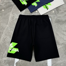 解构先锋美学,解锁夏日潮酷新风向Balenciaga荧光撞色字母锦棉五分短裤重磅上新.甄选高克重锦棉面料 解构先锋美学,解锁夏日潮酷新风向Balenciaga荧光撞色字母锦棉五分短裤重磅上新.甄选高克重锦棉面料