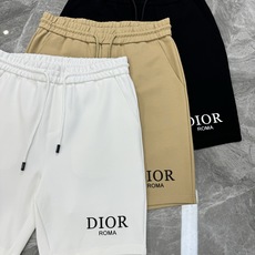 Dior迪奥新款潮牌五分短裤🩳经典品牌字母基础款烫画设计.定制高端锦棉面料.面料品质高级舒适.质感绝对的 Dior迪奥新款潮牌五分短裤🩳经典品牌字母基础款烫画设计.定制高端锦棉面料.面料品质高级舒适.质感绝对的