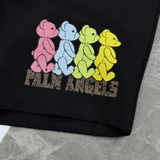 Palm Angels棕榈天使春夏潮牌五分短裤-原单推荐!小熊可爱造型街头风的新纪…整体图形质感呈现完美 Palm Angels棕榈天使春夏潮牌五分短裤-原单推荐!小熊可爱造型街头风的新纪…整体图形质感呈现完美
