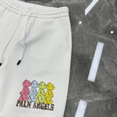 Palm Angels棕榈天使春夏潮牌五分短裤-原单推荐!小熊可爱造型街头风的新纪…整体图形质感呈现完美 Palm Angels棕榈天使春夏潮牌五分短裤-原单推荐!小熊可爱造型街头风的新纪…整体图形质感呈现完美