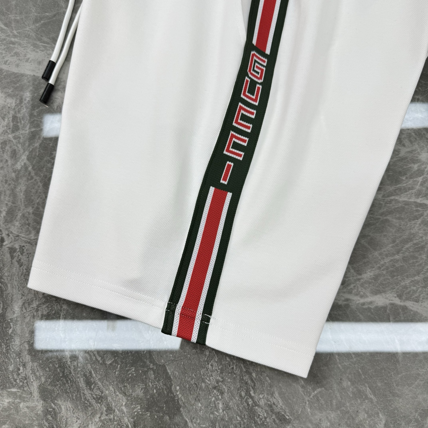 구찌 남성 반팔 143248 Gucci T Shirt 상세 이미지 8