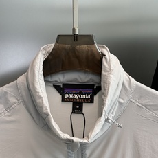 Patagonia 轻量速干透气防晒衣 | 户外机能天花板.男女同款❤️左胸经典Patagonia山脉刺绣标,低调彰显品 Patagonia 轻量速干透气防晒衣 | 户外机能天花板.男女同款❤️左胸经典Patagonia山脉刺绣标,低调彰显品