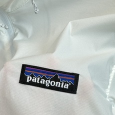 Patagonia 轻量速干透气防晒衣 | 户外机能天花板.男女同款❤️左胸经典Patagonia山脉刺绣标,低调彰显品 Patagonia 轻量速干透气防晒衣 | 户外机能天花板.男女同款❤️左胸经典Patagonia山脉刺绣标,低调彰显品