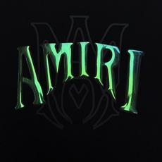 AMIRI无袖印花背心,黑色、灰色、白色三色可选,正面品牌Logo+荧光绿蓝渐变,街头感十足✨。高品质冰 AMIRI无袖印花背心,黑色、灰色、白色三色可选,正面品牌Logo+荧光绿蓝渐变,街头感十足✨。高品质冰