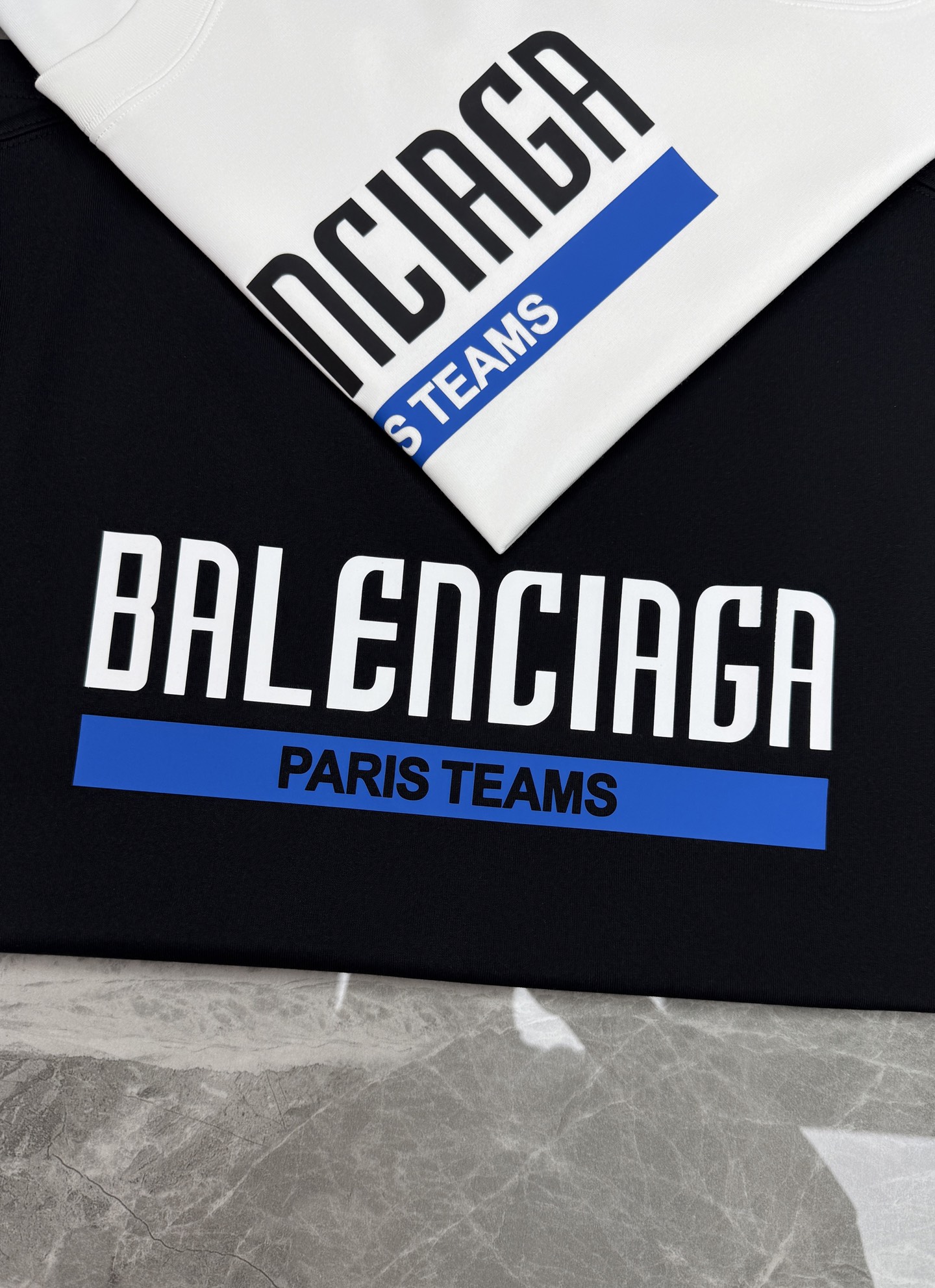 Balenciaga巴黎世家Paris Teams系列无袖背心，黑白两色可选，超舒适凉爽冰棉材质，穿着舒