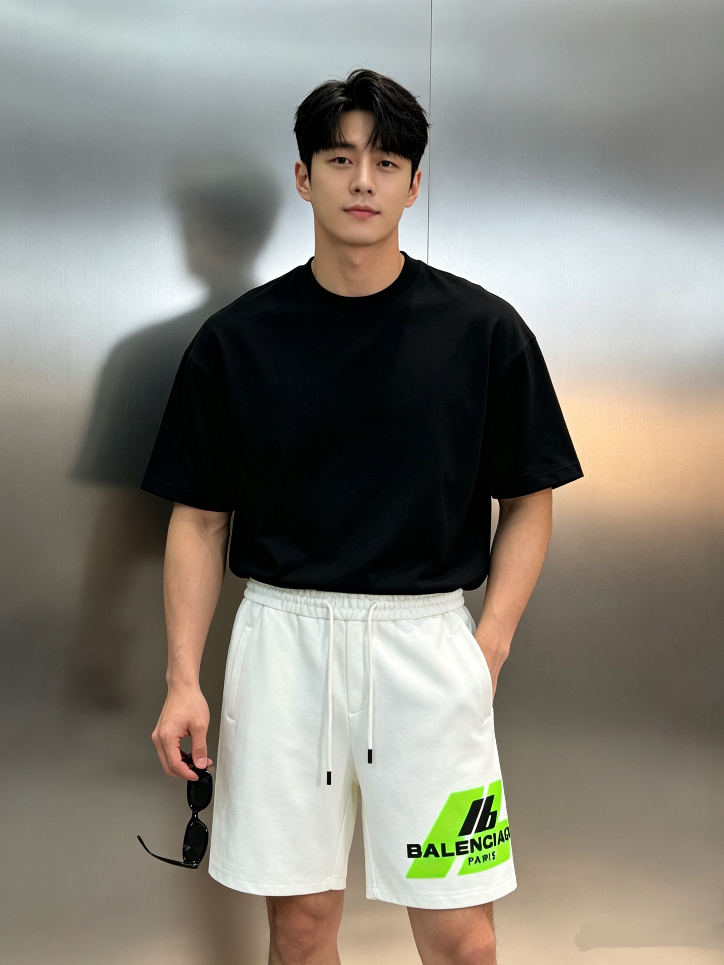 解构先锋美学，解锁夏日潮酷新风向Balenciaga荧光撞色字母锦棉五分短裤重磅上新.甄选高克重锦棉面料
