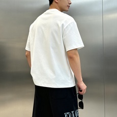 Dior迪奥夏季运动休闲五分短裤🩳石头岛联名款.侧身无缝设计.经典字母3D绣花烫画设计.减龄耐看!进口高 Dior迪奥夏季运动休闲五分短裤🩳石头岛联名款.侧身无缝设计.经典字母3D绣花烫画设计.减龄耐看!进口高