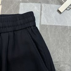 高级松弛男士LV亚麻短裤|夏日不闷神裤😀男生夏天穿长裤真的太煎熬,这条LV亚麻短裤直接解决闷热难题!面料甄选天然亚麻,自 高级松弛男士LV亚麻短裤|夏日不闷神裤😀男生夏天穿长裤真的太煎熬,这条LV亚麻短裤直接解决闷热难题!面料甄选天然亚麻,自