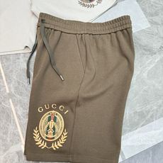 Gucci骑士徽章五分短裤.男女同款❤️Gucci新款骑士麦穗风.重磅水洗纯棉复合面料.经典织带马衔扣,咖色/米白两色轻 Gucci骑士徽章五分短裤.男女同款❤️Gucci新款骑士麦穗风.重磅水洗纯棉复合面料.经典织带马衔扣,咖色/米白两色轻