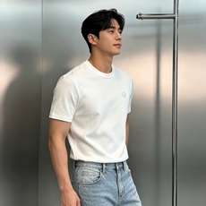 意式极简-Brunello Cucinelli 新款莫代尔轻奢T恤.被质感征服的男士基础款!甄选高支莫代尔混纺面料,触感 意式极简-Brunello Cucinelli 新款莫代尔轻奢T恤.被质感征服的男士基础款!甄选高支莫代尔混纺面料,触感