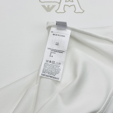 EmPorio Armani EA新款莫代尔圆领T恤。意式轻奢男士日常刚需短袖,正反面设计高级耐看!甄选高支莫代尔混纺面 EmPorio Armani EA新款莫代尔圆领T恤。意式轻奢男士日常刚需短袖,正反面设计高级耐看!甄选高支莫代尔混纺面