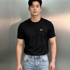 Hermès爱马仕26新款莫代尔圆领T恤-轻奢简约男士刚需单品✨甄选高支莫代尔面料,触感丝滑软糯,自带舒适体感,透气不闷 Hermès爱马仕26新款莫代尔圆领T恤-轻奢简约男士刚需单品✨甄选高支莫代尔面料,触感丝滑软糯,自带舒适体感,透气不闷