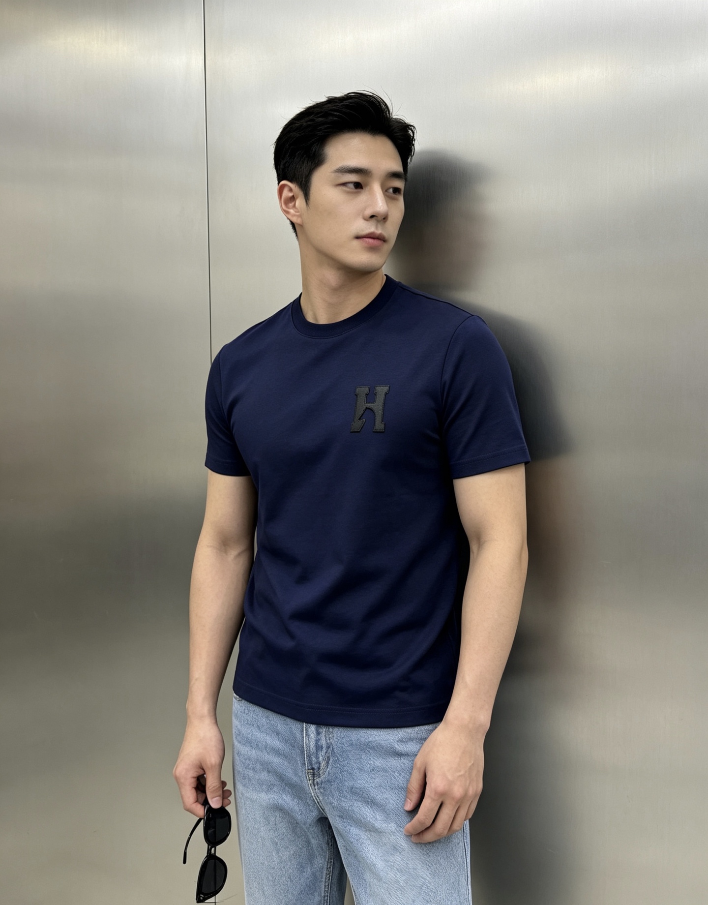 HERME*爱马仕26s新款丝光棉T恤.经典H马造型搭配呈现品牌魅力.适合时尚街头潮流搭配！不限年龄的单品推荐[烟花]烫