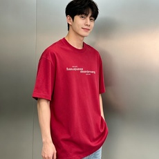 Alexander Wang基础神T|镜像字母纯棉短袖慵懒天花板-纽约限定镜像logo短袖,潮人四季刚需基础T。甄选10 Alexander Wang基础神T|镜像字母纯棉短袖慵懒天花板-纽约限定镜像logo短袖,潮人四季刚需基础T。甄选10