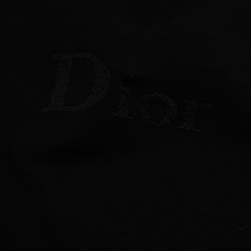 入秋男士刚需基础T|Dior定制莫代尔长袖质感短袖区别夏季薄款,秋季高克重莫代尔面料,软糯垂坠自带温润肤感,初秋单穿、深 入秋男士刚需基础T|Dior定制莫代尔长袖质感短袖区别夏季薄款,秋季高克重莫代尔面料,软糯垂坠自带温润肤感,初秋单穿、深