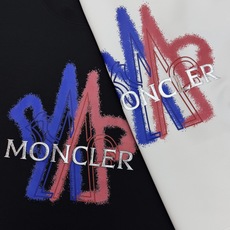 Moncler蒙口早秋限定棉莫圆领卫衣,衣橱刚需高级单品❤️甄选高配比棉莫混纺面料,软糯垂顺自带凉感,久穿不闷汗、不易变 Moncler蒙口早秋限定棉莫圆领卫衣,衣橱刚需高级单品❤️甄选高配比棉莫混纺面料,软糯垂顺自带凉感,久穿不闷汗、不易变