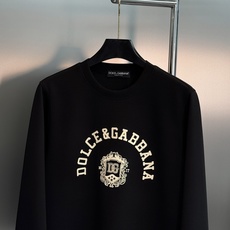 Dolce&Gabbana杜嘉班纳早秋新款盾徽圆领卫衣重磅上线!甄选95高支长绒棉+5%莫代尔混纺面料,自带柔润垂坠感, Dolce&Gabbana杜嘉班纳早秋新款盾徽圆领卫衣重磅上线!甄选95高支长绒棉+5%莫代尔混纺面料,自带柔润垂坠感,