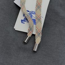 Burberry秋冬限定直筒休闲卫裤,自带英伦复古格调,男士衣橱刚需神裤❤️甄选高垂顺天丝混纺面料,软糯透气不闷身,春秋 Burberry秋冬限定直筒休闲卫裤,自带英伦复古格调,男士衣橱刚需神裤❤️甄选高垂顺天丝混纺面料,软糯透气不闷身,春秋