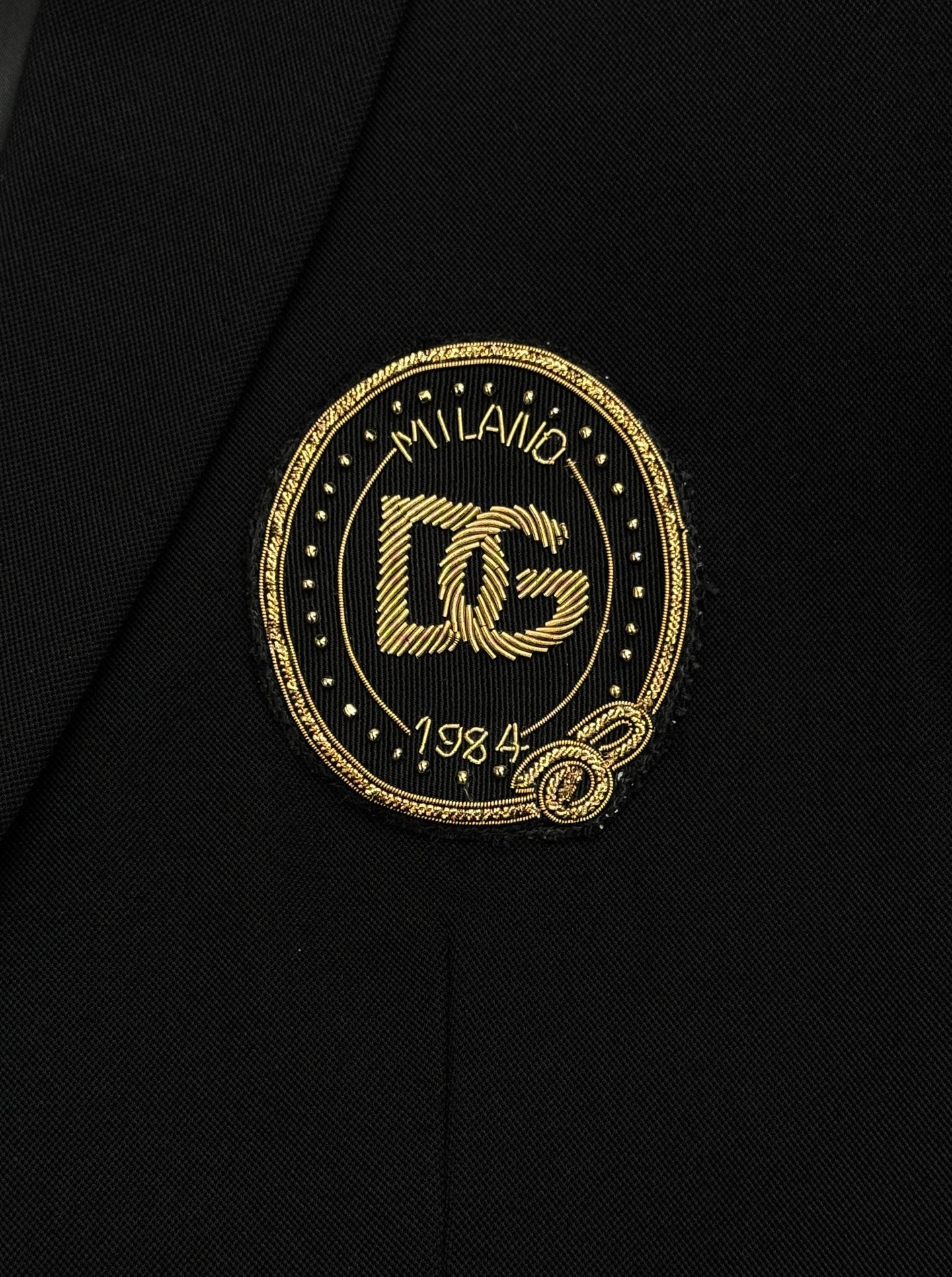 D&G*杜嘉班纳新品休闲西服外套👨🏻以意式匠心，重塑奢华西装的舒适与气场。皇室尊贵象征🔥高级印度丝订制.外贸公司订单！独