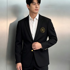 D&G*杜嘉班纳新品休闲西服外套👨🏻以意式匠心,重塑奢华西装的舒适与气场。皇室尊贵象征🔥高级印度丝订制.外贸公司订单!独 D&G*杜嘉班纳新品休闲西服外套👨🏻以意式匠心,重塑奢华西装的舒适与气场。皇室尊贵象征🔥高级印度丝订制.外贸公司订单!独