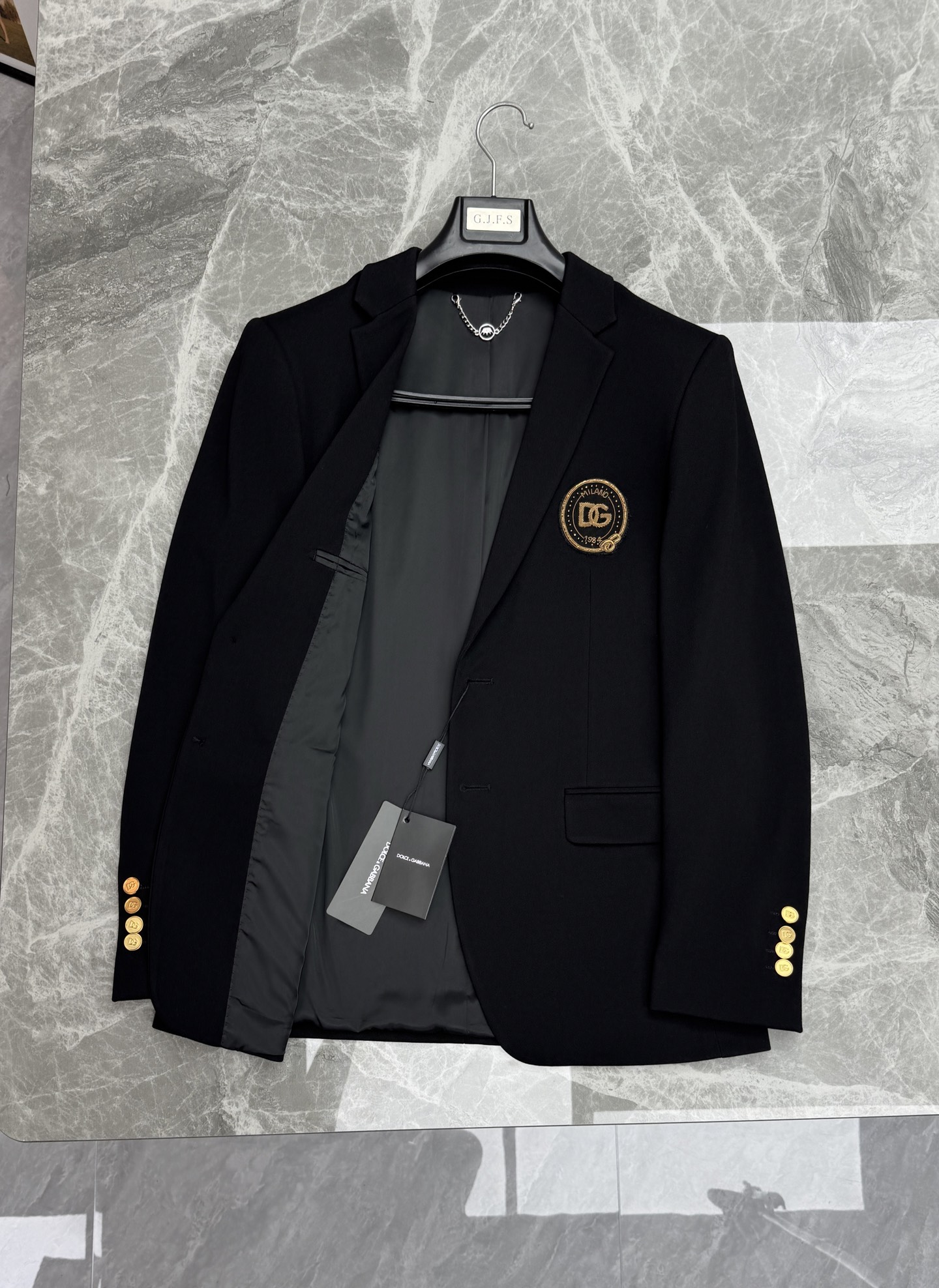D&G*杜嘉班纳新品休闲西服外套👨🏻以意式匠心，重塑奢华西装的舒适与气场。皇室尊贵象征🔥高级印度丝订制.外贸公司订单！独
