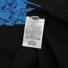 Burberry巴宝莉秋季新品棉莫圆领卫衣|骑士徽标重塑轻奢质感。甄选棉莫混纺面料,软糯亲肤,垂感透气,秋日上身舒适无束 Burberry巴宝莉秋季新品棉莫圆领卫衣|骑士徽标重塑轻奢质感。甄选棉莫混纺面料,软糯亲肤,垂感透气,秋日上身舒适无束