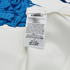 Burberry巴宝莉秋季新品棉莫圆领卫衣|骑士徽标重塑轻奢质感。甄选棉莫混纺面料,软糯亲肤,垂感透气,秋日上身舒适无束 Burberry巴宝莉秋季新品棉莫圆领卫衣|骑士徽标重塑轻奢质感。甄选棉莫混纺面料,软糯亲肤,垂感透气,秋日上身舒适无束