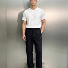 KOLON SPORT可隆|秋季机能户外休闲裤❤️专为都市与户外双重场景打造,高弹速干科技面料,垂顺抗皱,上身轻盈无束缚 KOLON SPORT可隆|秋季机能户外休闲裤❤️专为都市与户外双重场景打造,高弹速干科技面料,垂顺抗皱,上身轻盈无束缚