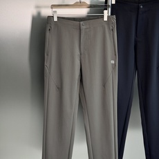 KOLON SPORT可隆|秋季机能户外休闲裤❤️专为都市与户外双重场景打造,高弹速干科技面料,垂顺抗皱,上身轻盈无束缚 KOLON SPORT可隆|秋季机能户外休闲裤❤️专为都市与户外双重场景打造,高弹速干科技面料,垂顺抗皱,上身轻盈无束缚