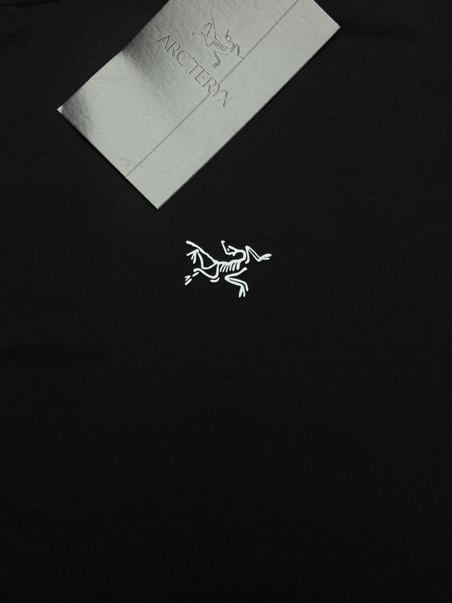 Arc'teryx|男生早秋万能打底|始祖鸟户外长袖太好穿!兼顾户外属性与日常颜值的一件长袖!户外机能T恤.细腻透气棉感 Arc'teryx|男生早秋万能打底|始祖鸟户外长袖太好穿!兼顾户外属性与日常颜值的一件长袖!户外机能T恤.细腻透气棉感