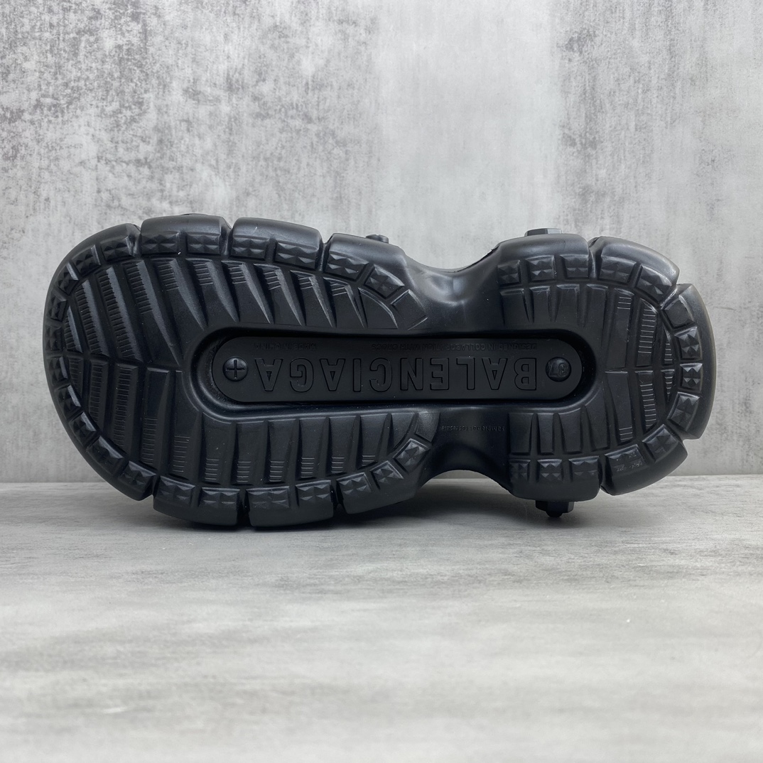 Balenciaga 新款上架 卡骆驰联乘法国高端奢侈品牌-巴黎世家 BALENCIAGA x CrOCS MPoolPlatform Slide Sandals 穆勒系列松糕厚底夏季沙滩涉水百搭潮流系带休闲拖鞋式凉鞋 增高鞋 女鞋 采用全新开发双层超轻95%(注塑)EVA塑料上下层组合模具